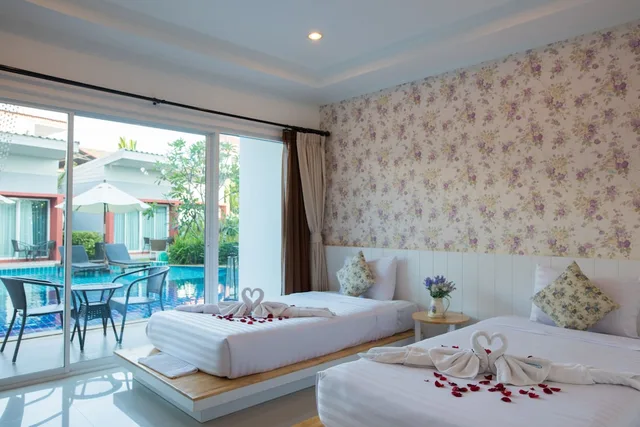 غرفة ديلوكس بسرير مزدوج بإطلالة على المسبح، Milano Hua Hin 2/3