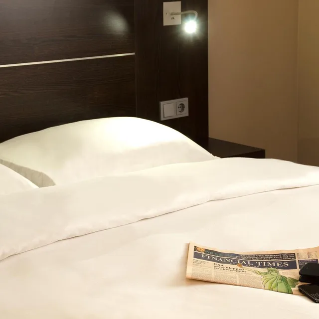 جناح بسرير فردي بمنطقة جلوس، MERCURE HOTEL HAMM 3/5