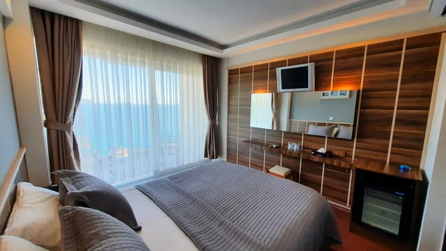 Room, Double Bed, Land View، Aquarius 1/5