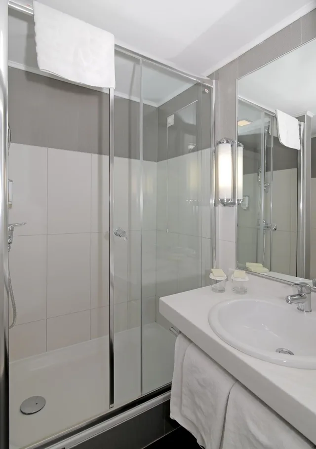غرفة بسرير كينج، Lero Hotel 7/8