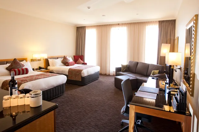 غرفة كلوب بسريرين منفصلين، Duxton Hotel 3/5