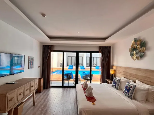 Room, Pool Side، Royal Yao Yai Island Beach Resort 1/3