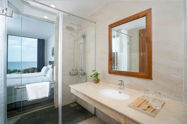 غرفة سوبيريور بإطلالة على البحر، Sala Tuy Hoa Beach 9/10