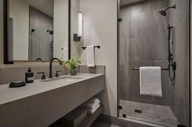 Resort, King Bed، Pendry Park City 4/4