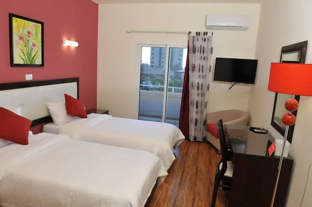 غرفة ديلوكس بإطلالة على الجبل بشرفة، Al Murjan Palace Hotel, Jounieh 2/5