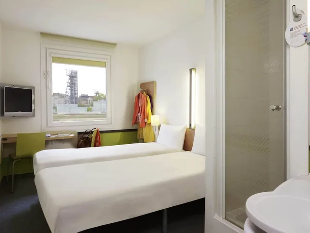 غرفة قياسية بسريرين منفصلين، ibis budget Katowice Centrum 7/7