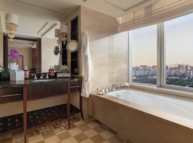 Little Prince, Theme, Suite, King Bed، Four Seasons Hotel Beijing 4/5