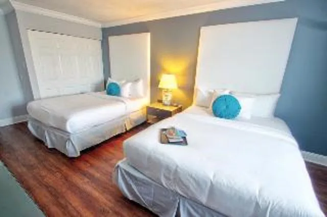 Traditional, 2 Queen Beds, City Side، Fort Lauderdale Grand Hotel 2/4