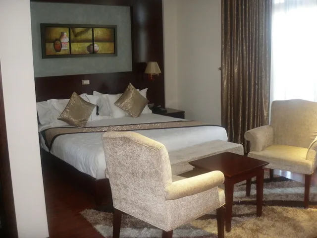 غرفة قياسية بسرير مزدوج، Sidra International Hotel 3/6