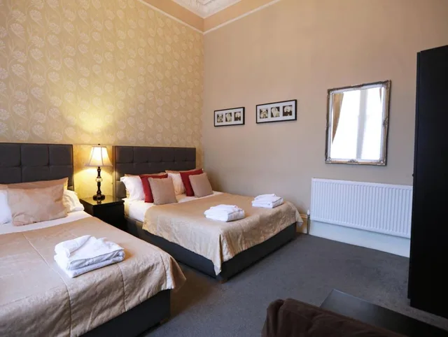 جناح عائلي بسريرين مزدوجين، Palmerston Suites 1/2