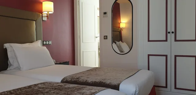 غرفة سوبيريور بسريرين منفصلين، Acacias Etoile Hotel 1/2