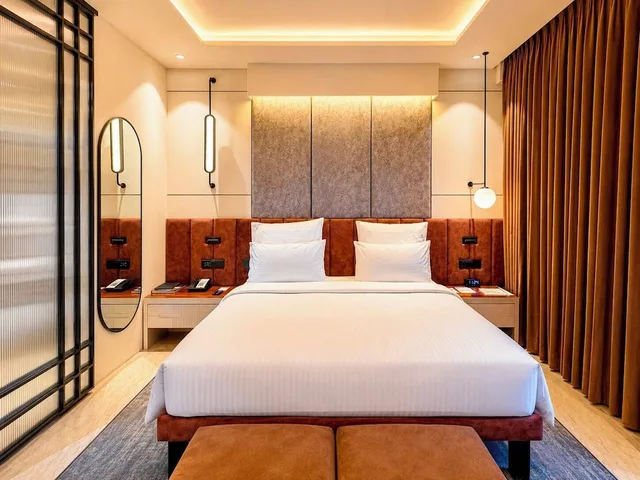 جناح بسرير مزدوج مع أريكة، Novotel Jodhpur ITI Circle 1/5