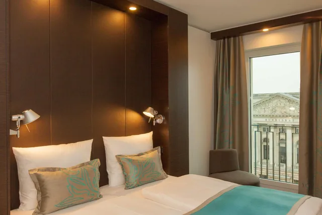 غرفة قياسية بسرير مزدوج، Motel One Berlin - Potsdamer Platz 2/8
