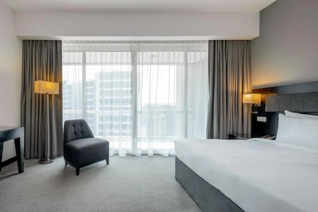 شقة بسرير مزدوج بإطلالة على المدينة بغرفة نوم واحدة، Flora Creek Deluxe Hotel Apartments 1/5