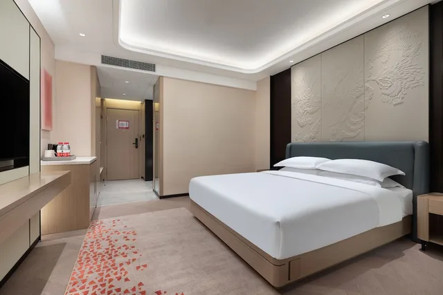 غرفة ديلوكس بسرير كينج، Ramada by Wyndham Honghe Kaiyuan 1/6