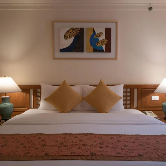 2 Bedrooms, Suite, Silom Serene Boutique 6/10
