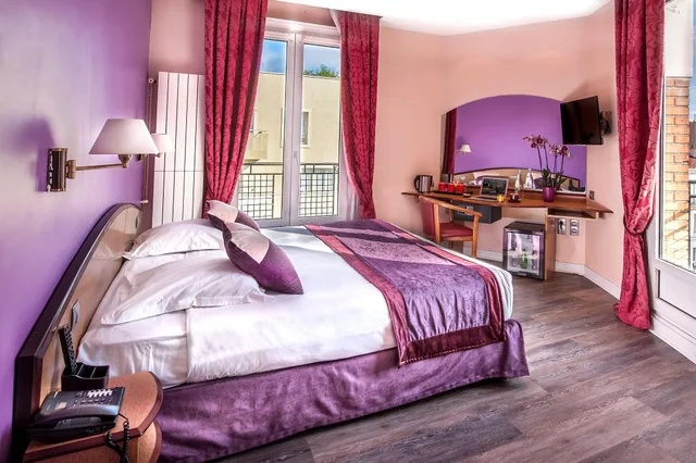 غرفة قياسية بسريرين منفصلين، Hotel Virgina 2/4