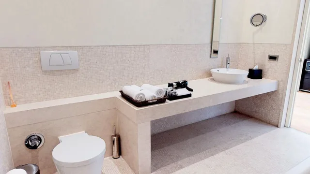 جناح رئاسي، Ajia Hotel 6/7