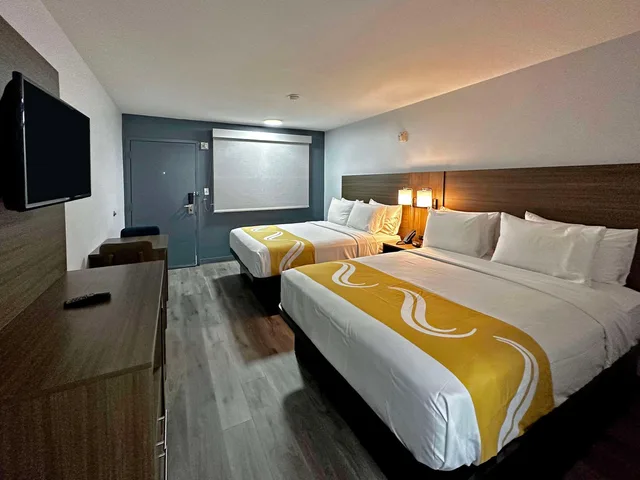 غرفة بسريرين كوين، Quality Inn Santa Fe New Mexico 1/5