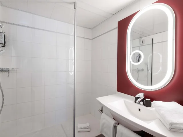 Standard, Twin Beds, ibis Paris Grands Boulevards Opera 9th Hotel 9/10