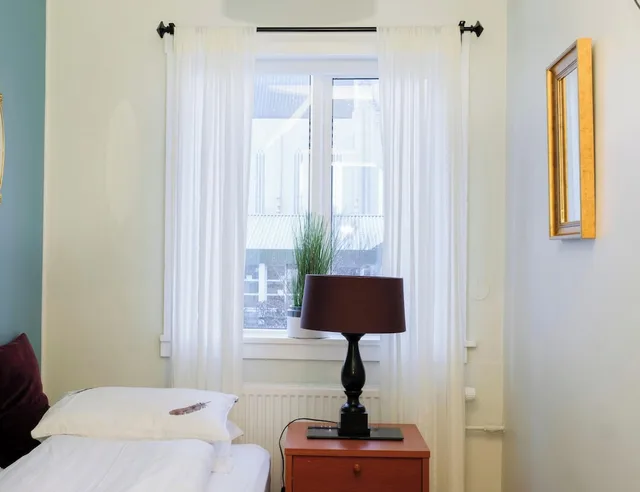 جناح سوبيريور بسريرين كينج وسرير فردي بشرفة، FREYJA GUESTHOUSE & SUITES 6/9