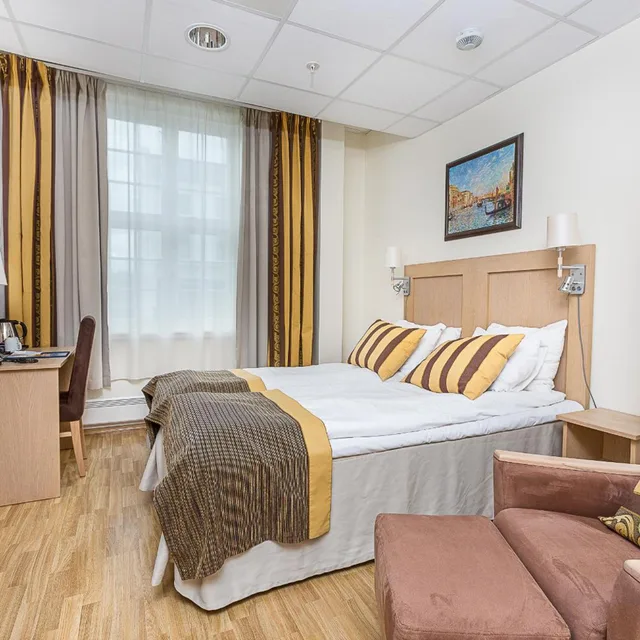 Standard, Double Bed, Vic 6/9