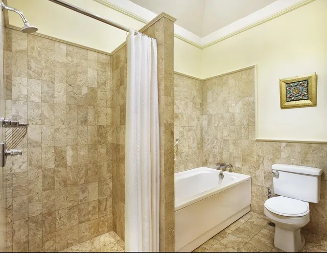 Villa Suite، Aryaduta Lippo Village 3/3