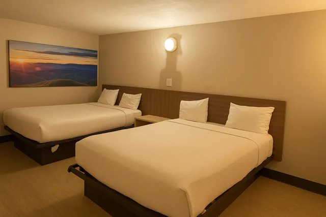 غرفة اقتصادية بسرير مزدوج، Economy Inn Little Rock 1/6