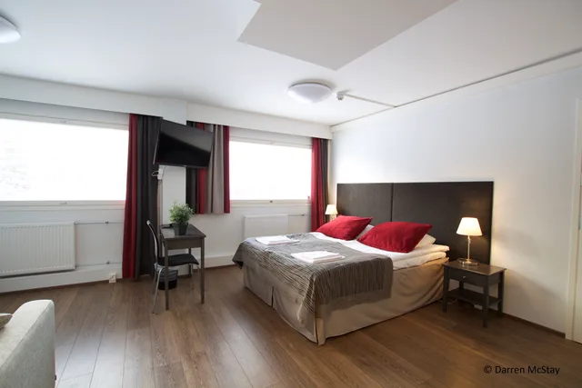 Superior, Double Bed, Hotel Nuuksio 1/2