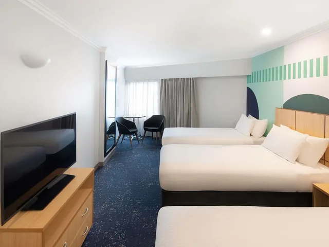 غرفة سوبيريور ثلاثية بثلاثة أسرّة، ibis Styles Sydney Central 1/4
