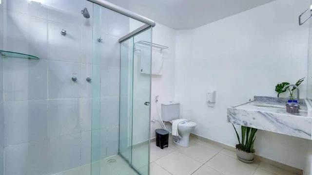 غرفة عائلية بسرير كوين وسريرين فرديين، Refugio Hotel 2/3