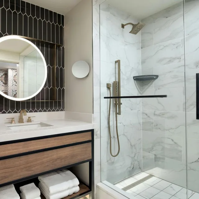 Pure, Wellness, King Bed، Le Meridien Fort Worth Downtown 2/2