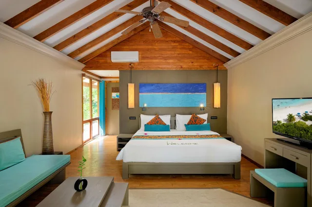 Sunset Beach Villa - Transfer Excluded، Canareef Resort Maldives 4/10