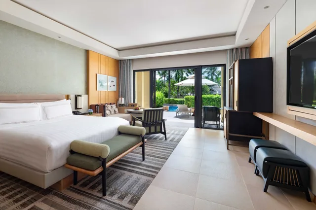 Lagoon, King Bed, The Ritz-Carlton Sanya, Yalong Bay 5/10