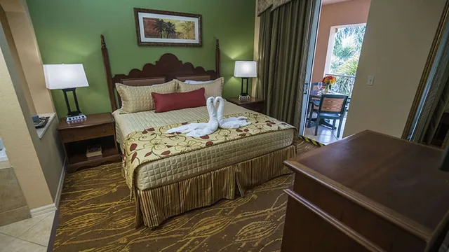 جناح ديلوكس بسرير كينج وسرير كوين بغرفتي نوم، Mizner Place At Weston Town Center 7/10