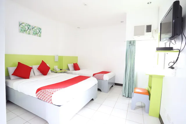 Standard, Triple, 1 Queen and 1 Single Bed, OYO 210 Apple Tree Suites 4/5