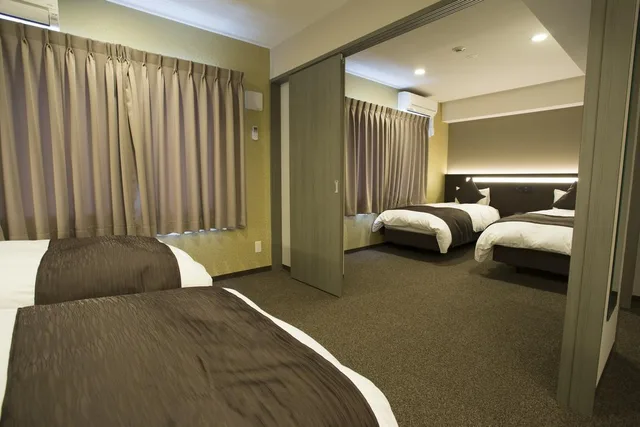 جناح رباعي بأربعة أسرّة، Hotel Lantana Osaka 1/1