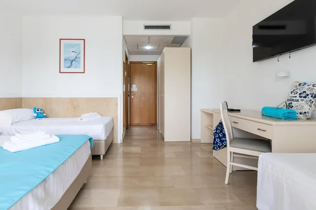 غرفة كلاسيكية رباعية، Nicolaus Club La Giurlita 2/8