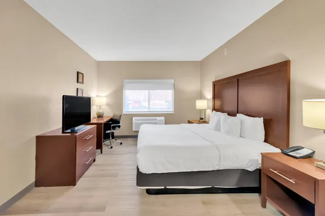جناح بسرير كينج، Comfort Suites Lakewood - Denver 7/10