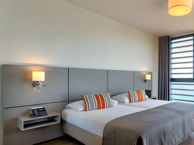 غرفة عائلية، Lake Geneva Hotel 1/1
