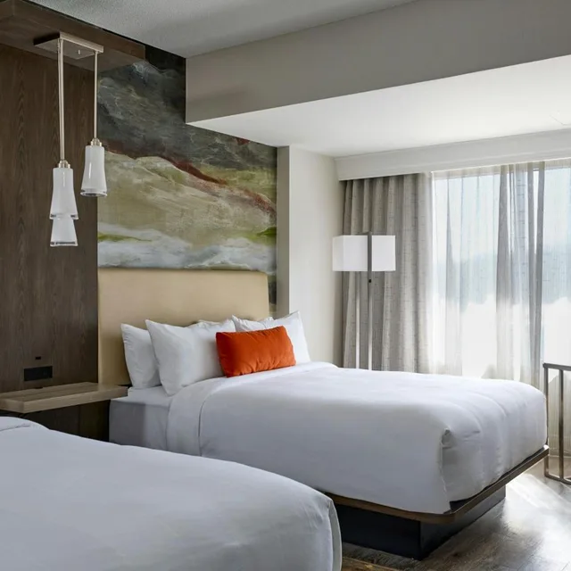 Renovated, Accessible, Marriott Meadowview Conference Resort Convention Center 1/10