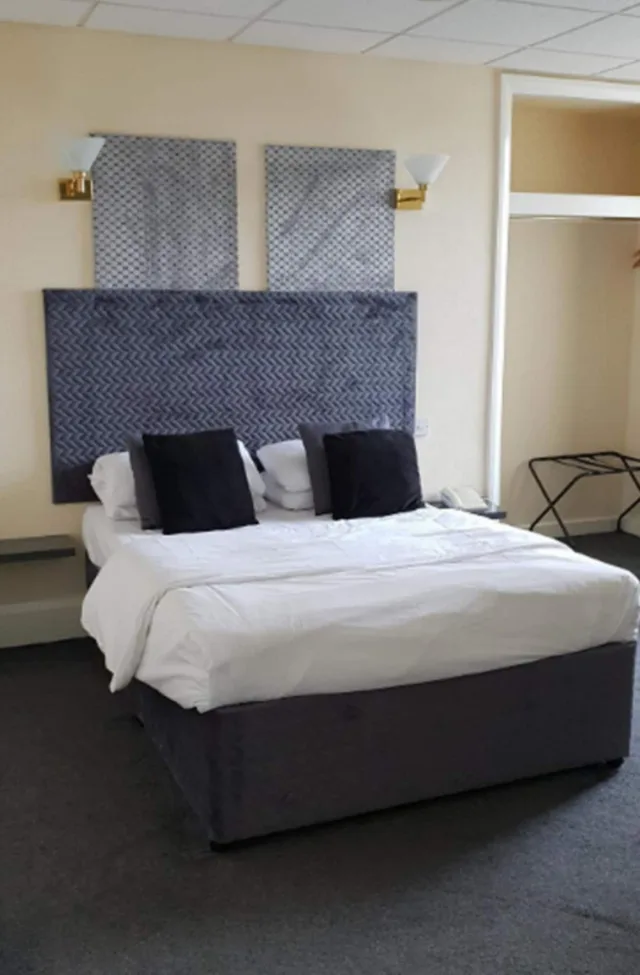 غرفة قياسية بسرير مزدوج، Devonshire House Hotel 2/9