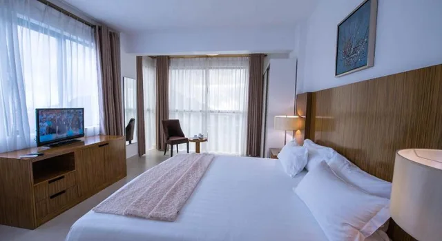 Superior Room, Palms Hotel 1/2