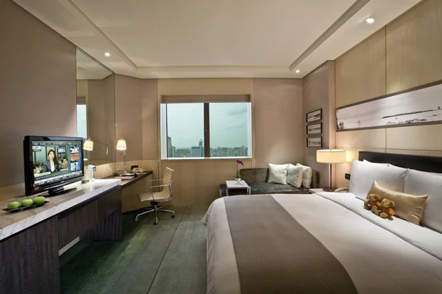 غرفة بريميير بسرير كينج، Courtyard Shanghai Pudong 2/5