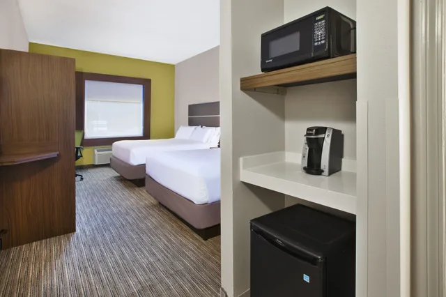 غرفة قياسية بسرير كينج، Holiday Inn Express & Suites Manchester-Conf Ctr(Tullahoma) 5/6