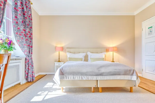 Tower, Comfort, King Bed، WALD AND SCHLOSSHOTEL FRIEDRICHSRUHE 3/4