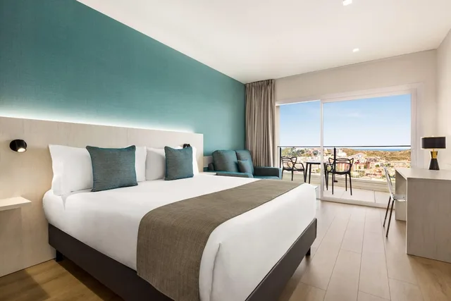 Family, Double Bed, Sea View, Ramada Resort by Wyndham Puerto de Mazarron 1/9
