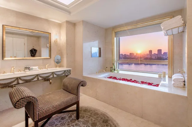 جناح رئاسي بسرير كينج، Kempinski Nile Hotel 4/4