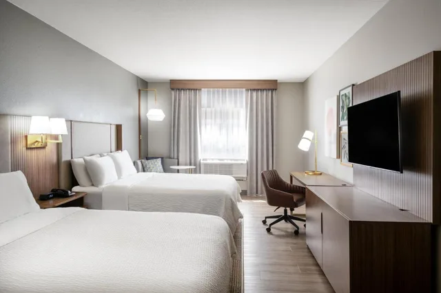 غرفة بسريرين، Holiday Inn Blytheville 3/6