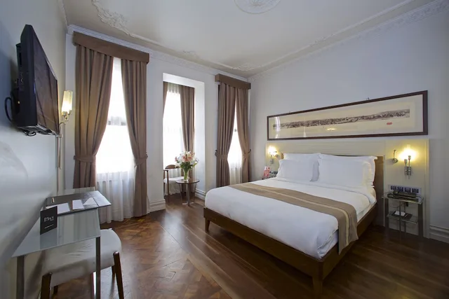 غرفة سوبيريور بسرير كوين، TAXIM LOUNGE HOTEL 3/10